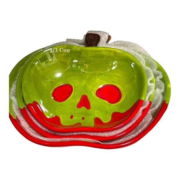 Disney VILLAINS Poison Apple Measuring Cups Set Witchy Decor Goth Hand Painted - Picture 8 of 15